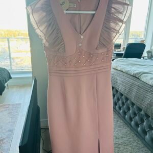 pink dress